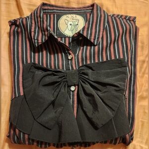 XXI Twist Black and Red Striped Shirt with Bow